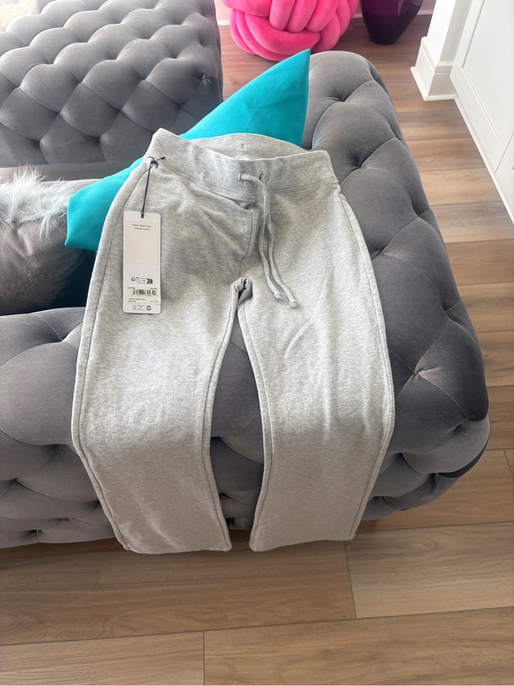 Alo Yoga Sway Bootcut Sweatpant Heather Grey XXS NWT